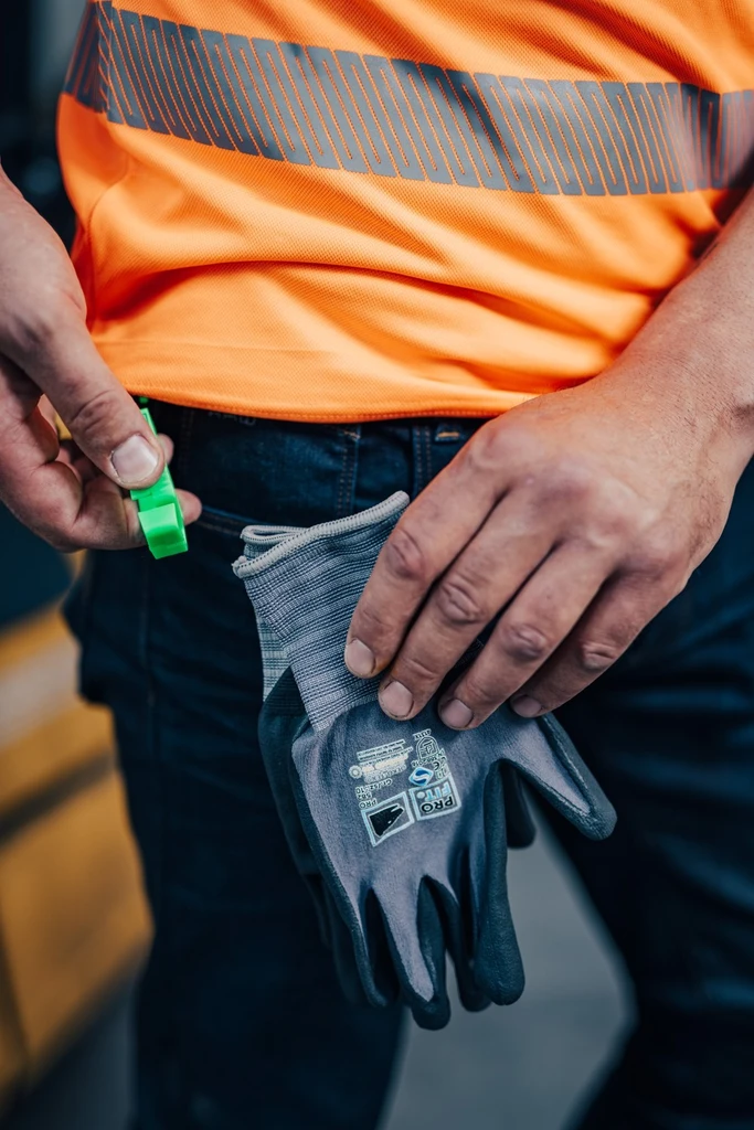 PRO FIT, Glove clip, Neon Green, Accessories