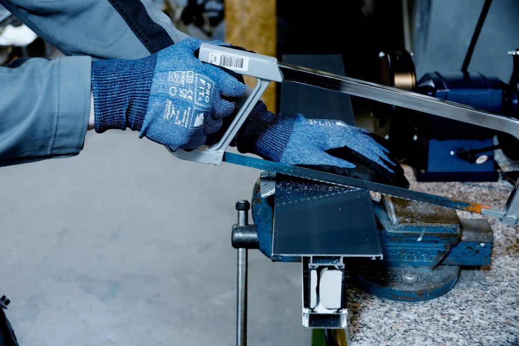 PRO FIT, Polymer-P cut resistance glove, Black, Blue, HPT gloves